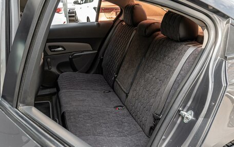 Chevrolet Cruze II, 2010 год, 620 000 рублей, 9 фотография