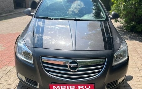 Opel Insignia II рестайлинг, 2011 год, 860 000 рублей, 2 фотография