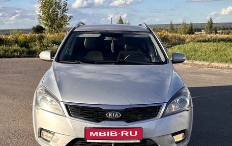 KIA cee'd I рестайлинг, 2011 год, 650 000 рублей, 1 фотография