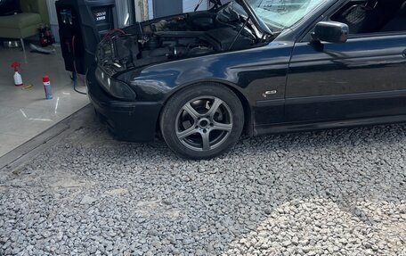 BMW 5 серия, 2002 год, 500 000 рублей, 7 фотография