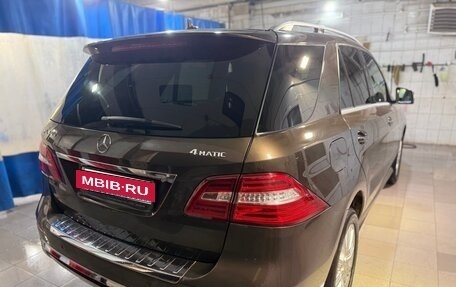 Mercedes-Benz M-Класс, 2015 год, 2 500 000 рублей, 4 фотография