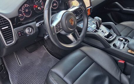 Porsche Cayenne III, 2020 год, 8 800 000 рублей, 10 фотография