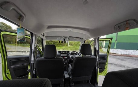Toyota Roomy I, 2016 год, 1 100 000 рублей, 6 фотография