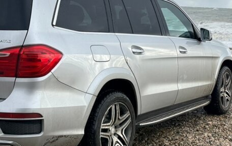 Mercedes-Benz GL-Класс, 2014 год, 2 000 000 рублей, 2 фотография
