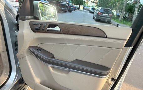 Mercedes-Benz GL-Класс, 2014 год, 2 000 000 рублей, 7 фотография