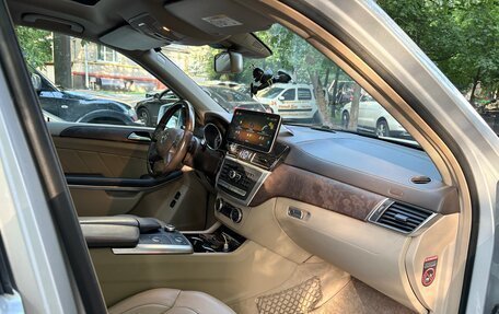 Mercedes-Benz GL-Класс, 2014 год, 2 000 000 рублей, 8 фотография