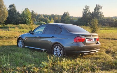 BMW 3 серия, 2011 год, 3 фотография