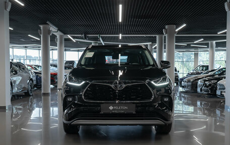 Toyota Highlander, 2026 год, 5 300 000 рублей, 3 фотография