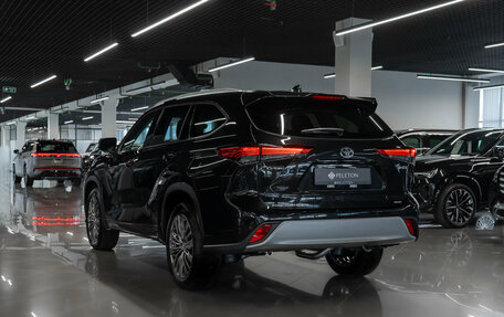 Toyota Highlander, 2026 год, 5 300 000 рублей, 4 фотография
