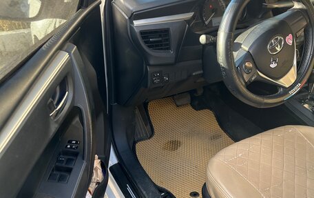 Toyota Corolla, 2013 год, 1 150 000 рублей, 6 фотография