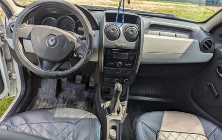 Renault Duster I рестайлинг, 2018 год, 999 999 рублей, 6 фотография