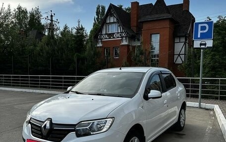 Renault Logan II, 2020 год, 990 000 рублей, 3 фотография