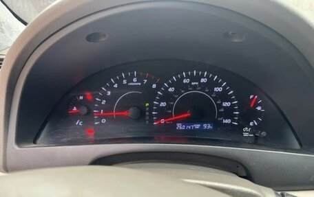 Toyota Camry, 2010 год, 1 250 000 рублей, 6 фотография