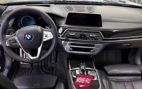 BMW 7 серия, 2015 год, 2 800 000 рублей, 8 фотография