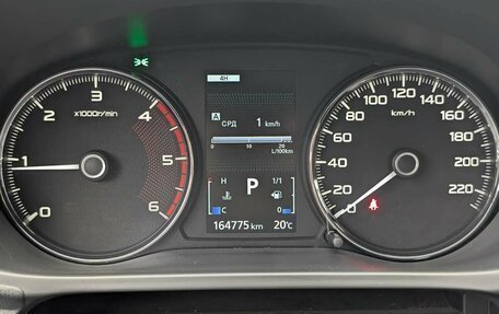 Mitsubishi Pajero Sport III рестайлинг, 2019 год, 3 097 000 рублей, 10 фотография