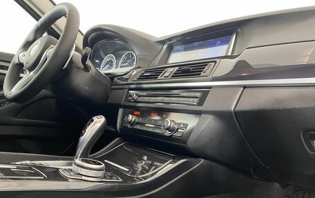 BMW 5 серия, 2015 год, 2 290 000 рублей, 24 фотография
