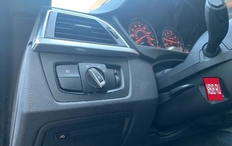 BMW 3 серия, 2017 год, 2 880 000 рублей, 14 фотография