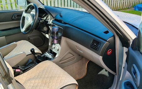 Subaru Forester, 2005 год, 600 000 рублей, 6 фотография