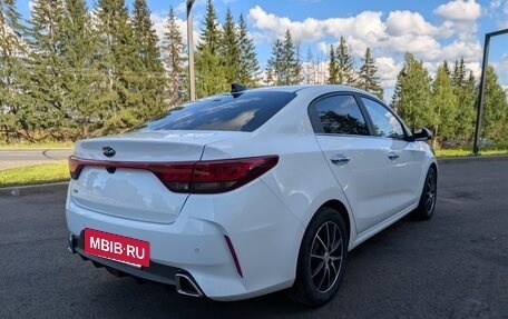 KIA Rio IV, 2020 год, 1 800 000 рублей, 2 фотография