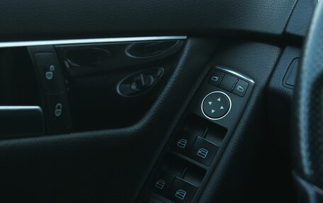 Mercedes-Benz C-Класс, 2012 год, 1 300 000 рублей, 21 фотография
