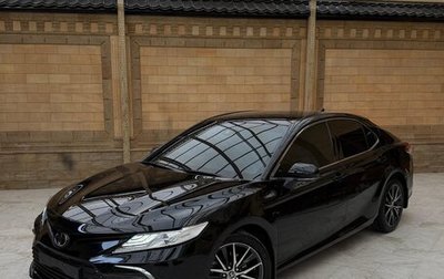 Toyota Camry, 2021 год, 3 550 000 рублей, 1 фотография