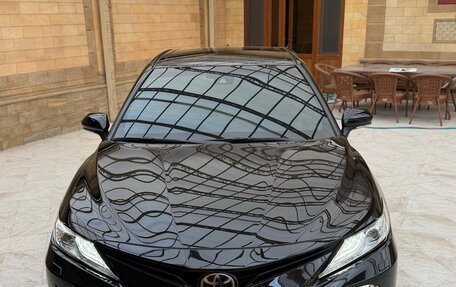 Toyota Camry, 2021 год, 3 550 000 рублей, 9 фотография