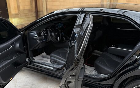 Toyota Camry, 2021 год, 3 550 000 рублей, 19 фотография