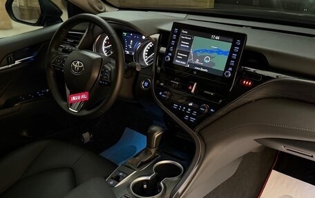 Toyota Camry, 2021 год, 3 550 000 рублей, 24 фотография