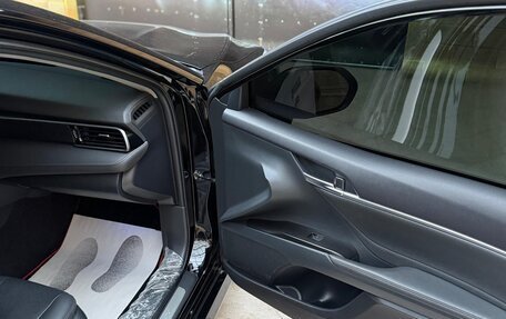 Toyota Camry, 2021 год, 3 550 000 рублей, 33 фотография