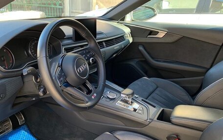 Audi A4, 2017 год, 3 100 000 рублей, 4 фотография