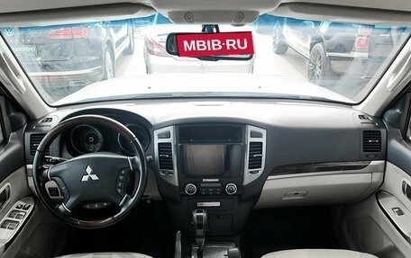 Mitsubishi Pajero IV, 2020 год, 3 450 000 рублей, 17 фотография