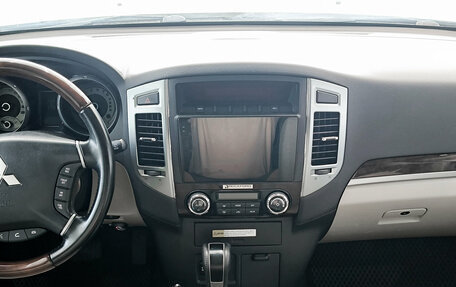 Mitsubishi Pajero IV, 2020 год, 3 450 000 рублей, 18 фотография