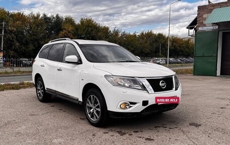 Nissan Pathfinder, 2015 год, 1 550 000 рублей, 2 фотография