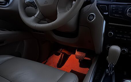 Nissan Pathfinder, 2015 год, 1 550 000 рублей, 16 фотография