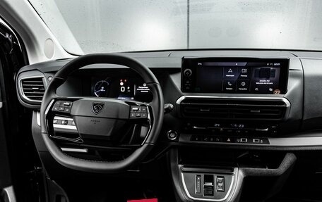 Peugeot Traveller I, 2025 год, 7 290 000 рублей, 20 фотография