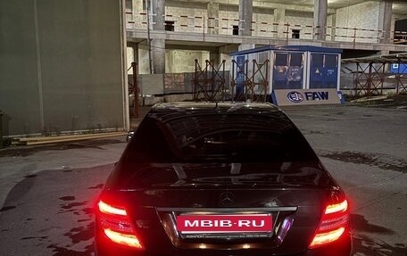Mercedes-Benz C-Класс, 2011 год, 1 280 000 рублей, 15 фотография