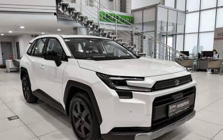 Toyota RAV4, 2025 год, 4 450 000 рублей, 3 фотография