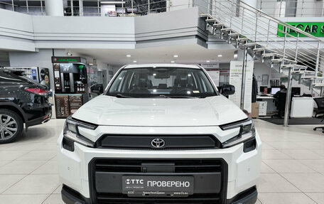 Toyota RAV4, 2025 год, 4 450 000 рублей, 2 фотография