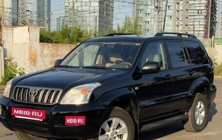 Toyota Land Cruiser Prado 120 рестайлинг, 2004 год, 1 650 000 рублей, 2 фотография