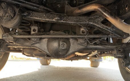 Toyota Land Cruiser Prado 120 рестайлинг, 2004 год, 1 650 000 рублей, 12 фотография