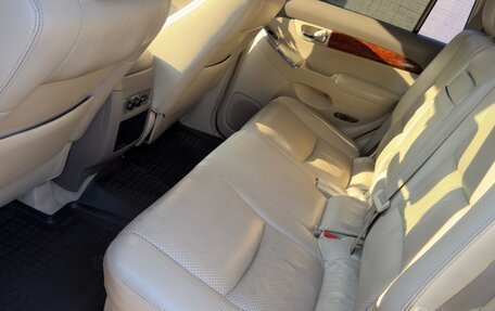 Toyota Land Cruiser Prado 120 рестайлинг, 2004 год, 1 650 000 рублей, 17 фотография