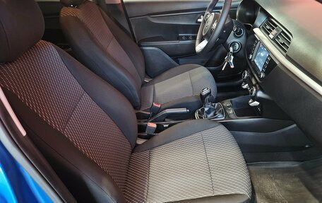 KIA Rio IV, 2019 год, 1 300 000 рублей, 12 фотография
