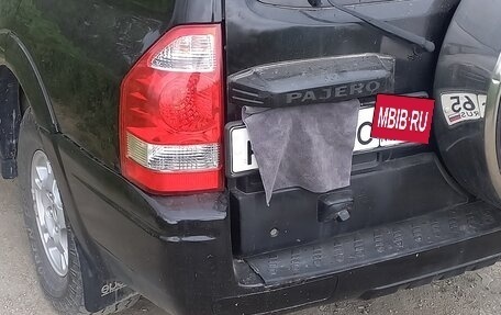Mitsubishi Pajero III рестайлинг, 2004 год, 1 250 000 рублей, 5 фотография