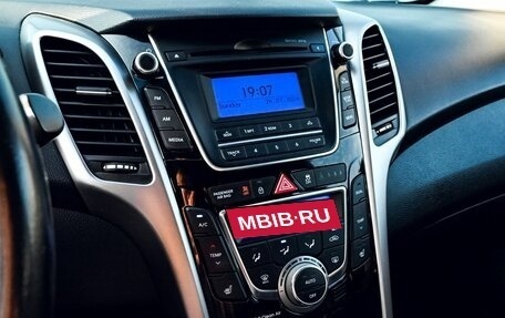 Hyundai i30 II рестайлинг, 2014 год, 885 000 рублей, 11 фотография