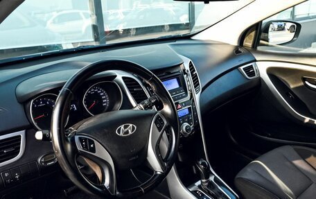 Hyundai i30 II рестайлинг, 2014 год, 885 000 рублей, 15 фотография