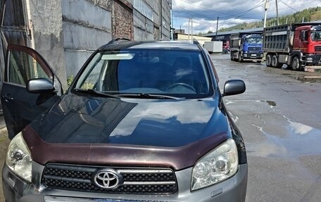Toyota RAV4, 2006 год, 1 070 000 рублей, 5 фотография
