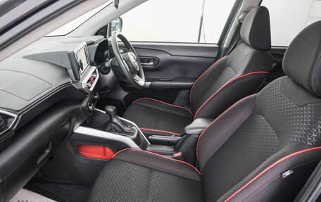 Daihatsu Rocky, 2021 год, 1 499 000 рублей, 14 фотография