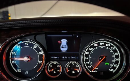 Bentley Flying Spur II, 2014 год, 3 900 000 рублей, 7 фотография