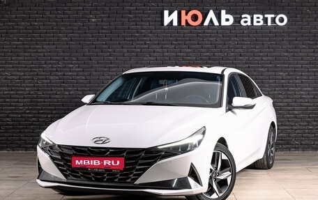 Hyundai Elantra, 2021 год, 2 000 000 рублей, 1 фотография