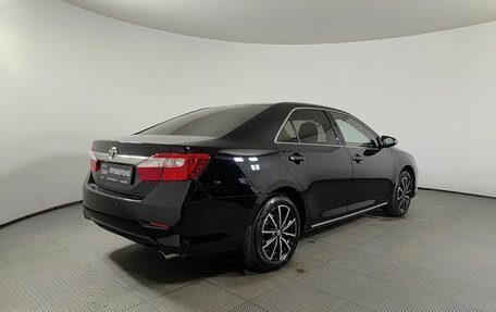 Toyota Camry, 2011 год, 1 480 000 рублей, 6 фотография